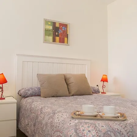 Estudio La Malaguena Momas Homes *