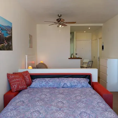 Estudio La Malaguena Momas Homes Apartman *