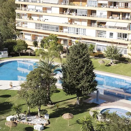Estudio La Malaguena Momas Homes * Torremolinos